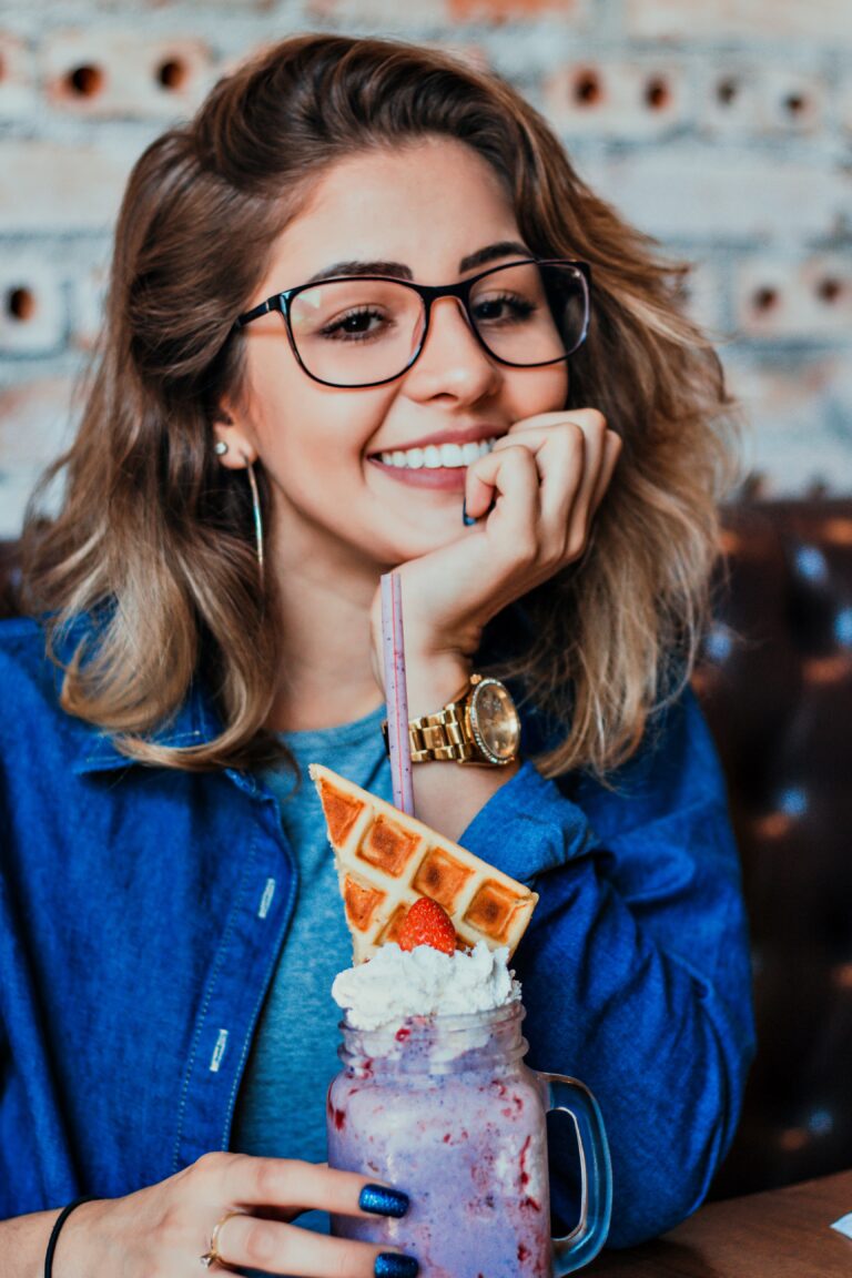 pexels-vinicius-wiesehofer-1130623
